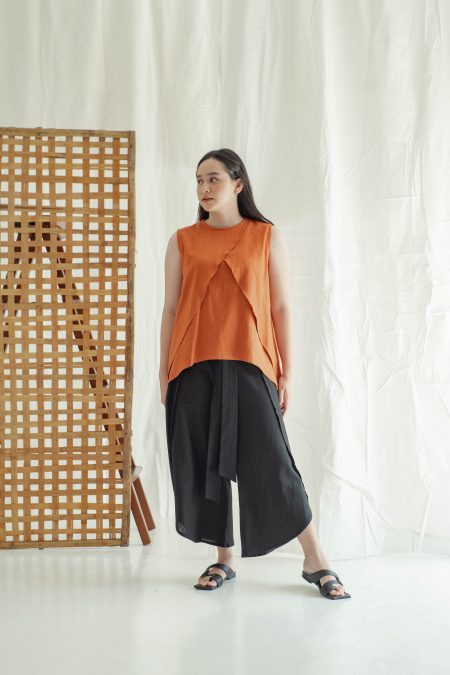 LAYUR TOP